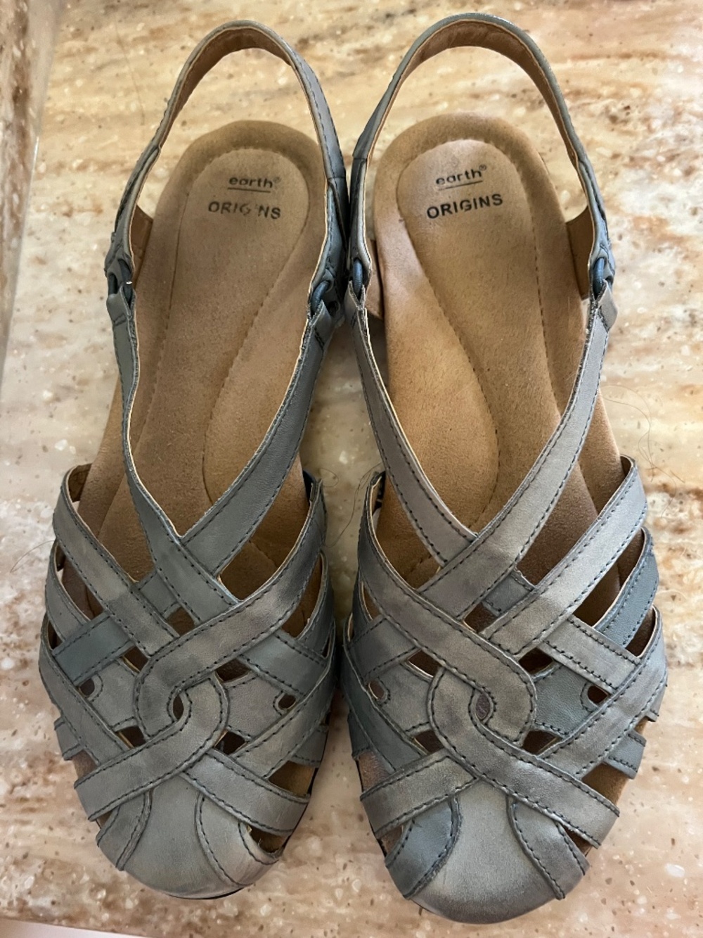 Earth Origins Belle Brielle size 10 - Picture 2 of 6